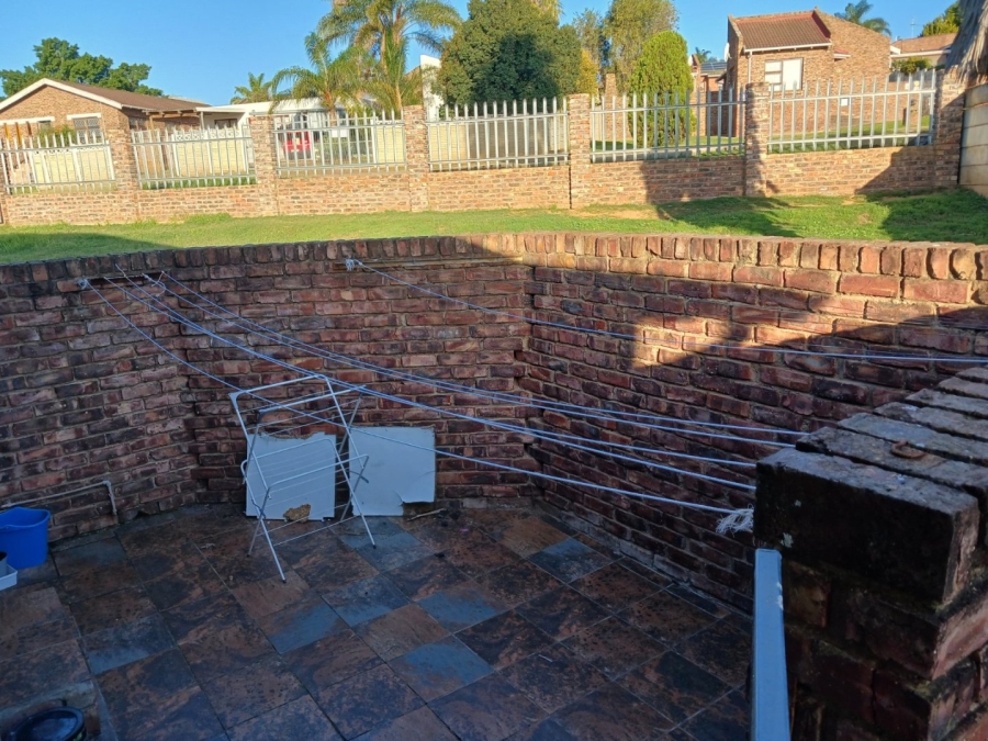 3 Bedroom Property for Sale in Strelitzia Park Eastern Cape